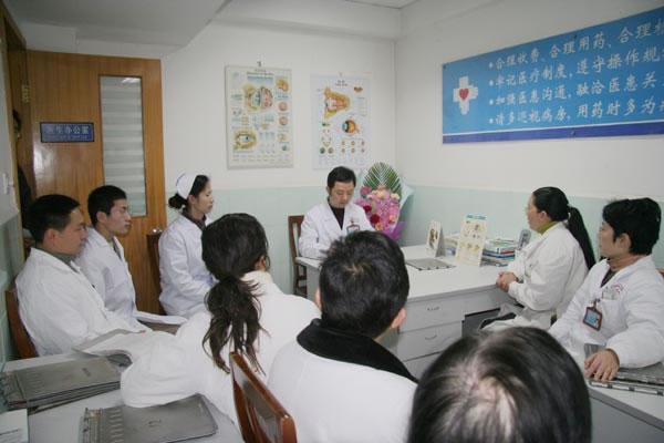 雅安市区人口有多少_雅安市区日出(3)