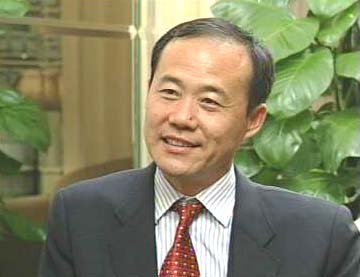 王石