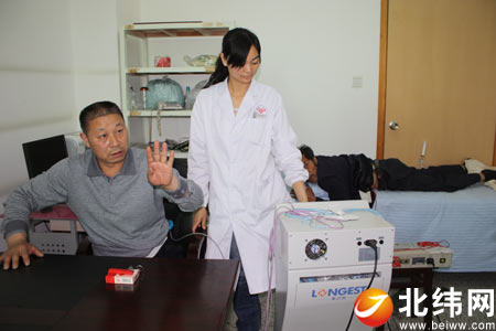 湖北倾情支援汉源社会事业灾后重建