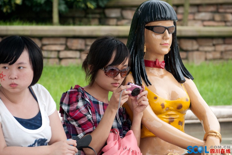 夏天<em>街拍美女</em>的季节-新闻频道-<em>雅安</em>北纬网