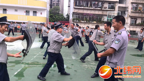 雨城区人口_...群众切身利益 雨城区农业局打响农产品质量安全保卫战(2)