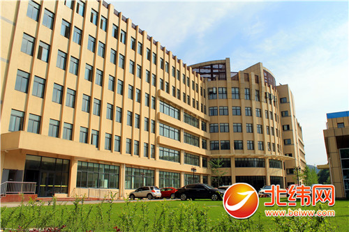 院校合作送健康 围坐交流话发展-最新教育资讯