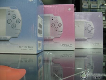 ��ѡ���������� �۰��ɫPSP2000���� 