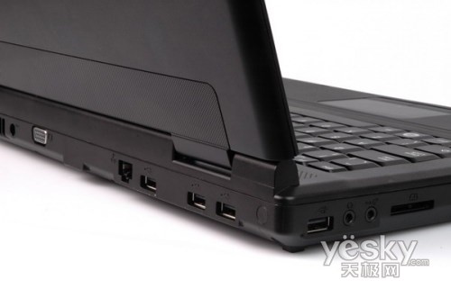 T5750+2G+X3100+D刻无线神舟暑促新品F5700仅4399