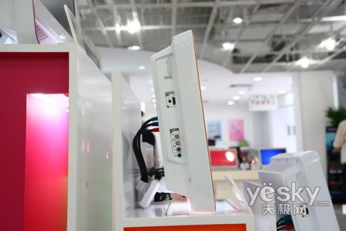���� KLV-20S400A Һ������ ƽ�����