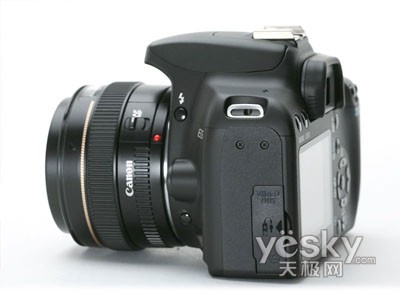 1000D
