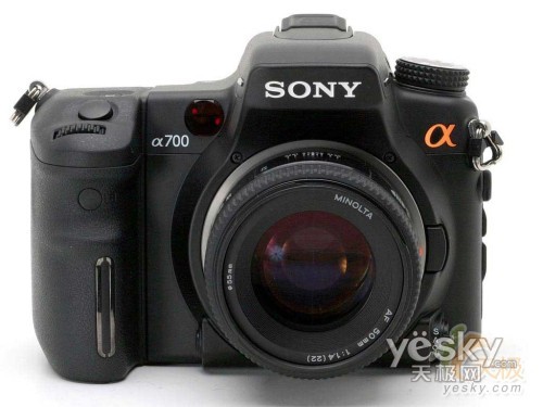 中端主打单反 索尼α700配18-250mm镜头促销