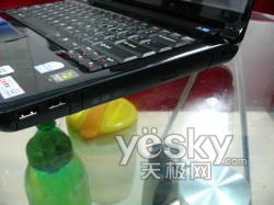 联想IdeaPad Y330