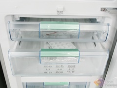 冰柜怎么快速冷冻 20100519114041799.jpg