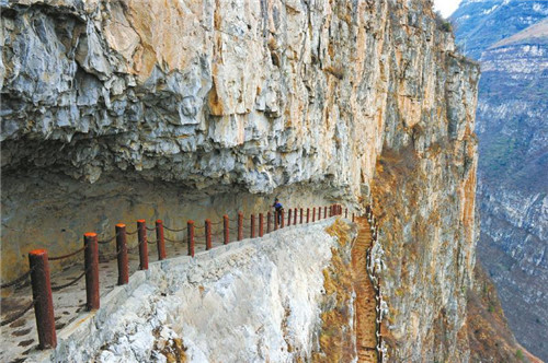 雅安市2009人均收入_凉山扶贫观察之二＂四好创建＂试点村：人均收入逾6500元