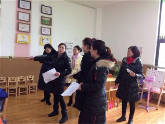 雅安市实验幼儿园开展期末教学常规检查和汇报