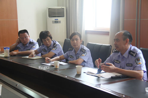 石棉县公安局组织召开实习警员管理工作会