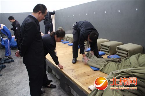 荥经县看守所,拘留所开展安全大检查 确保监所安全