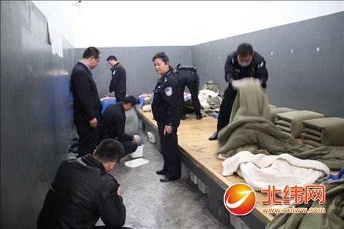 荥经县看守所、拘留所开展安全大检查 确保监