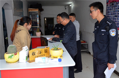 汉源县局国保大队联合辖区派出所认真落实反
