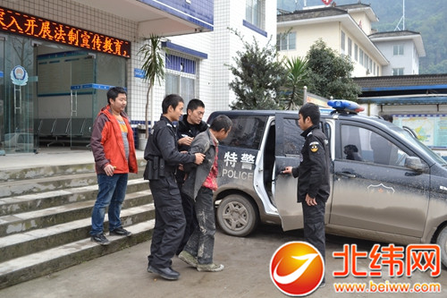 灵关派出所迅速处理一起精神病人肇事警情