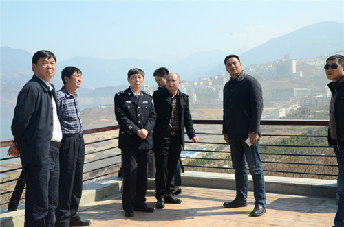 厅党委委员汤留生到汉源县公安局督导检查全国