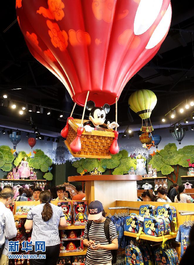 全球最大迪士尼旗舰店落户上海-旅游频道-雅安
