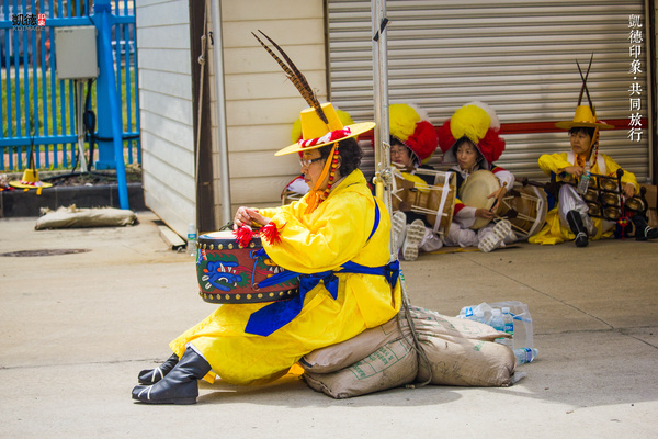 当旅行遇上攒钱给女儿做整容的韩国大妈