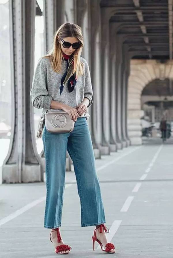 v翻领毛衣搭配 20170216040048996.jpeg