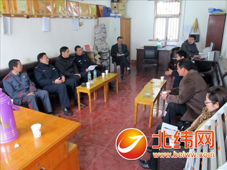 名山县保安公司狠抓校园保安纪律整顿工作