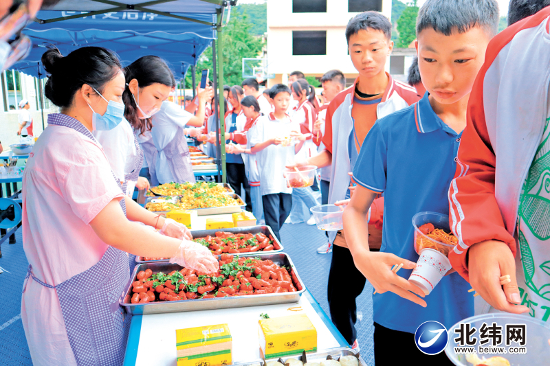 “强项人”铸就的“强学梦”-北纬网(雅安新闻网)