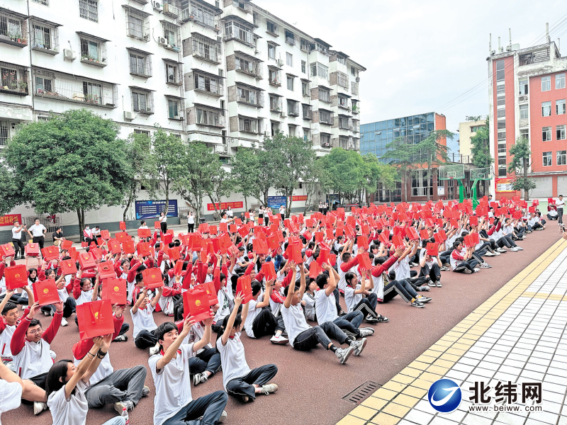 “强项人”铸就的“强学梦”-北纬网(雅安新闻网)