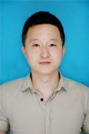 韩国华.jpg